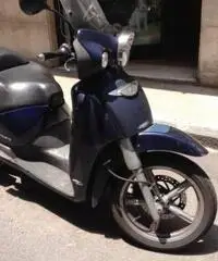 Aprilia Scarabeo 250 - 2