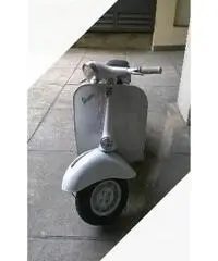 Piaggio Vespa 125 L - Anni 60 - 2