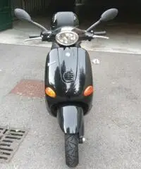 Vendo Vespa 125 ET4