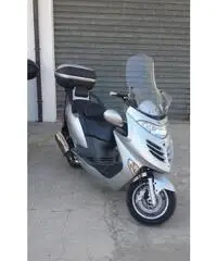 Kymco Grand Dink 250 - 2