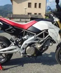 aprilia dorsoduro 750