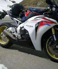 HONDA CBR 1000 RR HRC