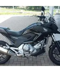 Vendo HONDA NC 700 X del 2014