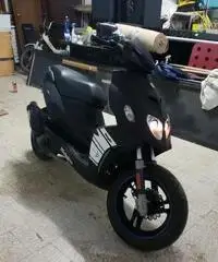 Scooter Malaguti Phantom F 12 R 50 cc - 3