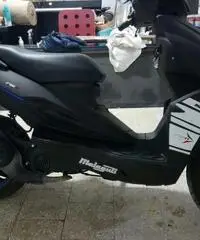 Scooter Malaguti Phantom F 12 R 50 cc - 4