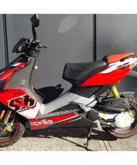 Aprilia SR 50 R - 2011