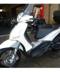 PIAGGIO Beverly 350 Sport Touring i.e. ABS - 4