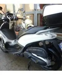 PIAGGIO Beverly 350 Sport Touring i.e. ABS - 6