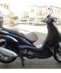 PIAGGIO Beverly 250 Base - 2