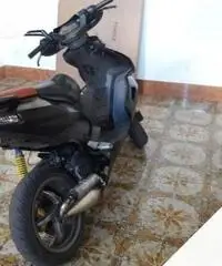 Aprilia sr factory - 2