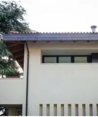 Casa indipendente in Vendita in trattativa riservata