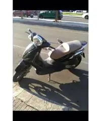 Piaggio Beverly 250