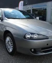 ALFA ROMEO 147 1.6 16V TS (105) 5 porte Progression - 3