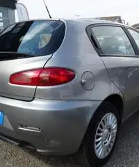 ALFA ROMEO 147 1.6 16V TS (105) 5 porte Progression - 5