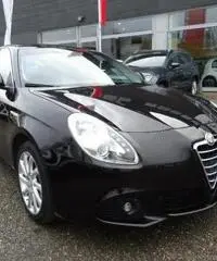 ALFA ROMEO Giulietta 1.4 Turbo 120 CV GPL Distinctive - 3