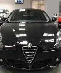 ALFA ROMEO Giulietta 1.6 JTDm-2 105 CV Distinctive - 2