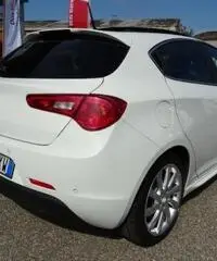 ALFA ROMEO Giulietta 1.6 JTDm-2 105 CV Exclusive - 5