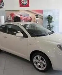 ALFA ROMEO MiTo 1.3 JTDm 85 CV S&S Distinctive - 2