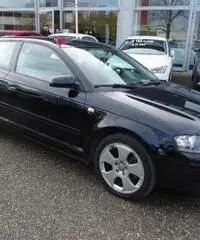 AUDI A3 2.0 16V TDI Ambition - 4