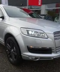 AUDI Q7 3.0 V6 TDI 233CV quattro tiptronic - 3