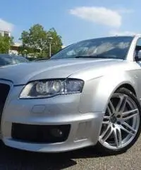 AUDI RS4 4.2 V8 Avant quattro + CARBOCERAMIK + TETTO + XENO