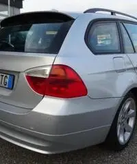 BMW 320 d cat Touring Attiva - 5