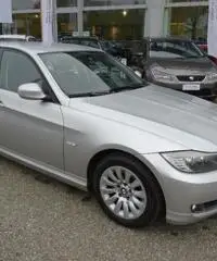 BMW 320 d cat Touring Eletta - 4