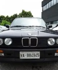 BMW 320 i Cabriolet - 2