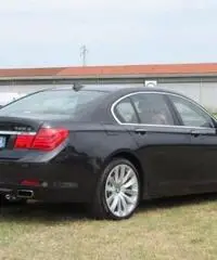 BMW 740 d xDrive Eccelsa - 3