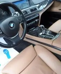 BMW 740 d xDrive Eccelsa - 8