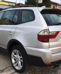 BMW X3 3.0sd Futura - 4