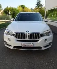 BMW X5 xDrive30d 258CV Experience TETTO + TELECAMERA - 2