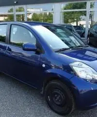 DAIHATSU Sirion 1.3 16V 4WD Mio - 4