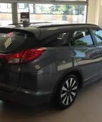 HONDA Civic Tourer 1.6 i-DTEC Elegance - 2