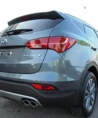 HYUNDAI Santa Fe 2.2 CRDi 4WD A/T Style - 5