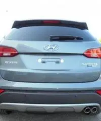 HYUNDAI Santa Fe 2.2 CRDi 4WD A/T Style - 6