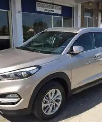 HYUNDAI Tucson 1.7 CRDi XPossible - 2