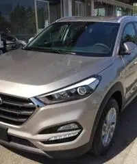 HYUNDAI Tucson 1.7 CRDi XPossible - 4