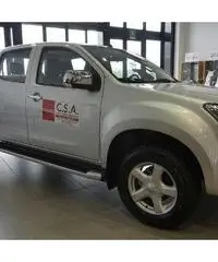 ISUZU D-Max 2.5 Crew Cab Quasar A/T 4WD a Gasolio nuova