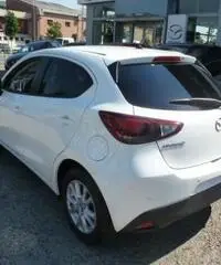 MAZDA 2 1.5 75cv Sky-G Evolve + Evolve Pack NEOPATENTATI - 4