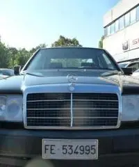 MERCEDES-BENZ 250 diesel - 2