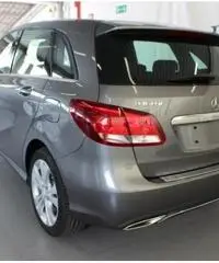 MERCEDES-BENZ B 160 d AUTOMATIC SPORT - 2