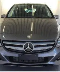 MERCEDES-BENZ B 180 d AUTOMATIC SPORT - 8