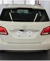 MERCEDES-BENZ B 200 c SPORT - 9