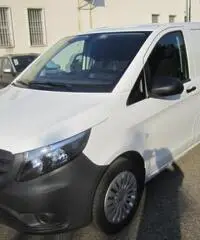 MERCEDES-BENZ Vito 111 CDI Furgone Long