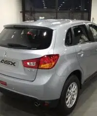 MITSUBISHI ASX 1.6 DI-D 114CV 4WD Invite - 4