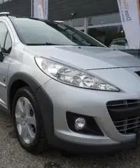 PEUGEOT 207 1.6 8V HDi 112CV SW Outdoor - 3