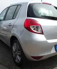 RENAULT Clio 1.2 16V 5 porte Dynamique - 7