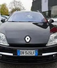 RENAULT Laguna 2.0 dCi 150CV SporTour Techno Nav - 2