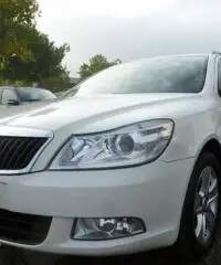 SKODA Octavia 1.6 Wagon Ambition GPLine